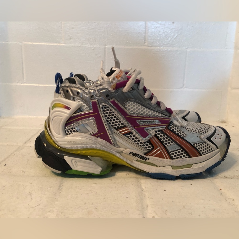 Balenciaga Runner 39